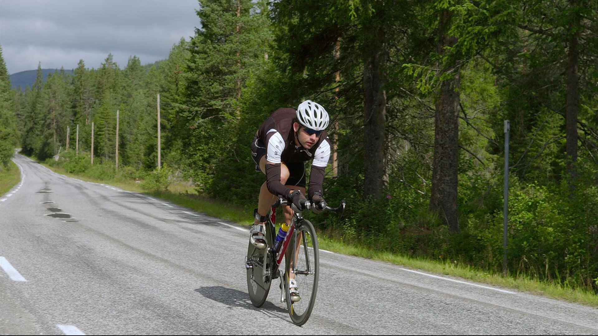 曼联将重点引进安德森,提升球队锋线实力,曼联球员安德鲁科尔